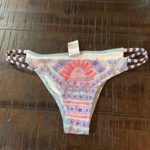 Billabong bikini bottom